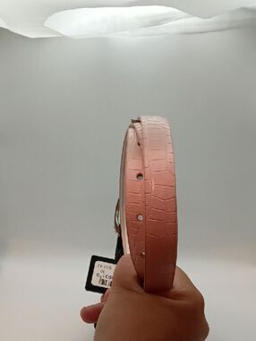 George NWT XL Reversible Croc Embossed Genuine Leather Belt Damaged!
